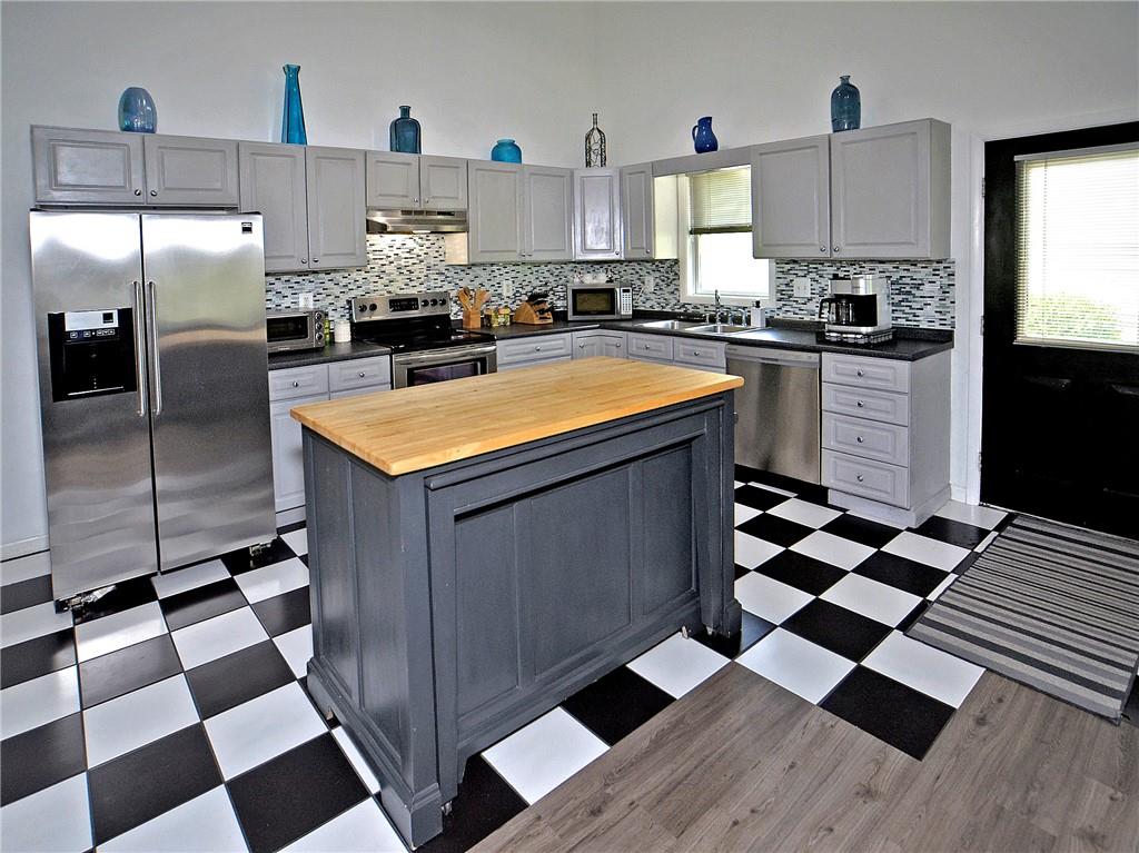 2050 A Paintertown Road Irwin, PA 15642 - Photo 3 of 30 Gallery Image 3