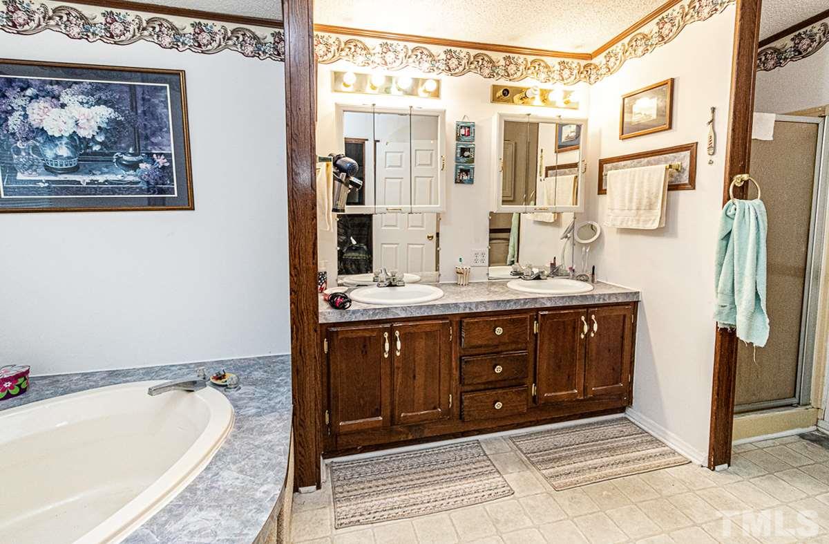 5151 Redman Road Rocky Mount, NC 27803 - Photo 7 of 14