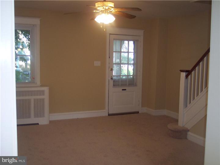 934 Edgemore Road Philadelphia, PA 19151 - Photo 2 of 9 Gallery Image 2