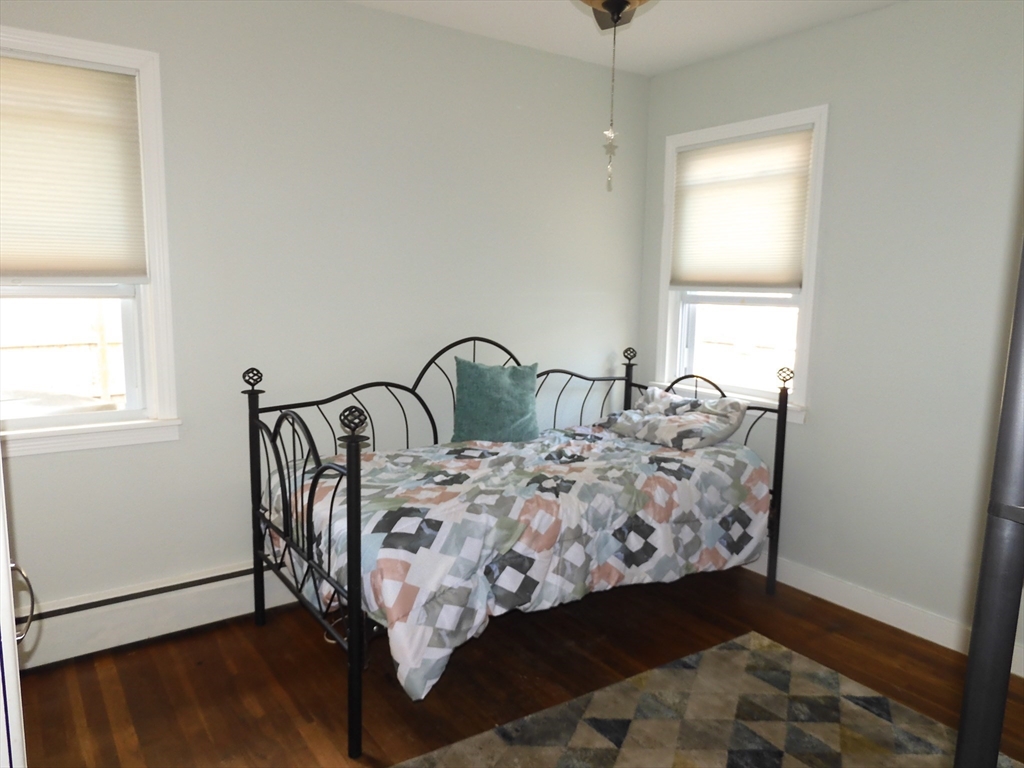 19 Perkins Street Amesbury, MA 01913 - Photo 18 of 27