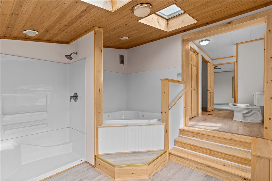 464 Gardiner Road Richmond, RI 02892 - Photo 17 of 42