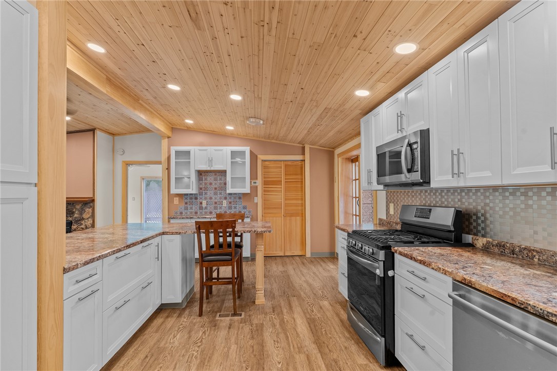 464 Gardiner Road Richmond, RI 02892 - Photo 26 of 42