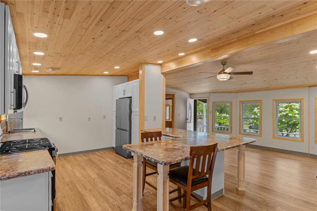 464 Gardiner Road Richmond, RI 02892 - Photo 29 of 42