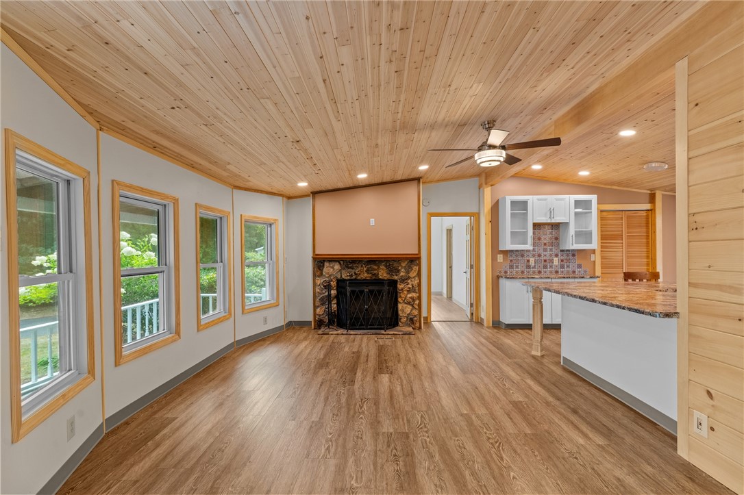 464 Gardiner Road Richmond, RI 02892 - Photo 33 of 42