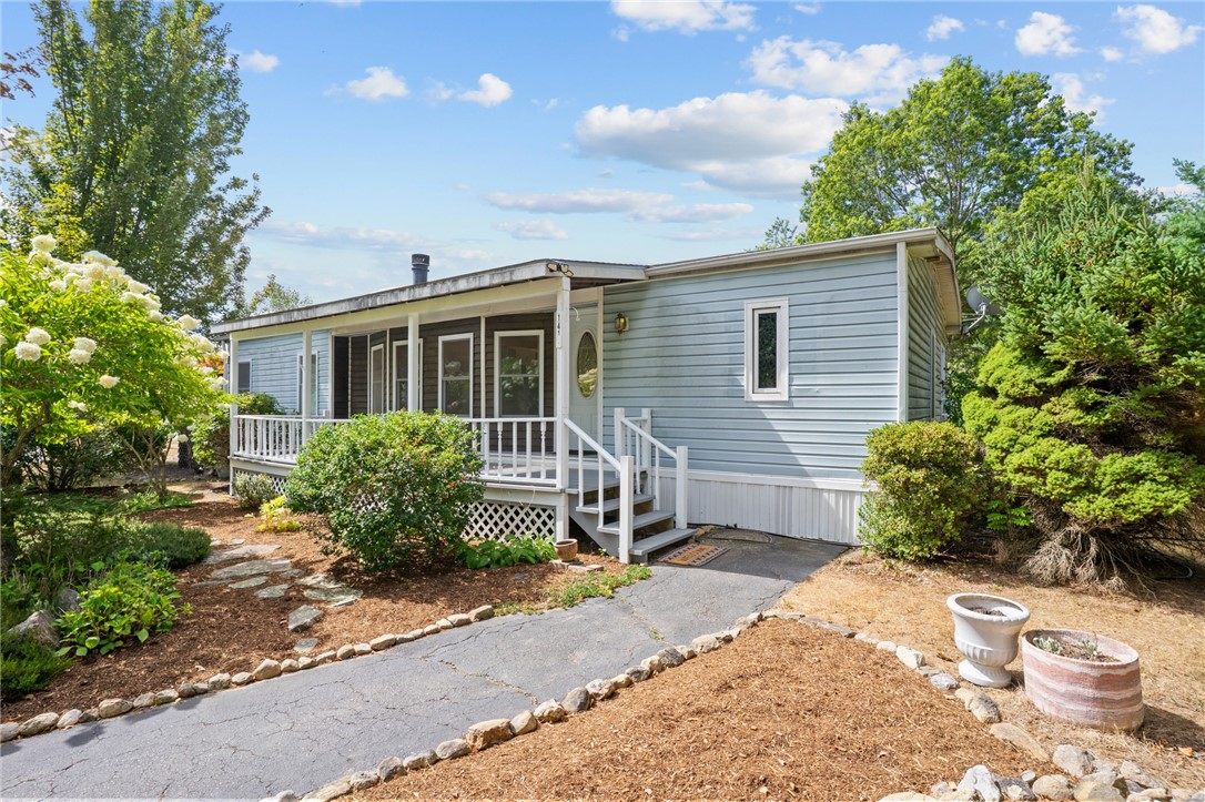 464 Gardiner Road Richmond, RI 02892 - Photo 8 of 42