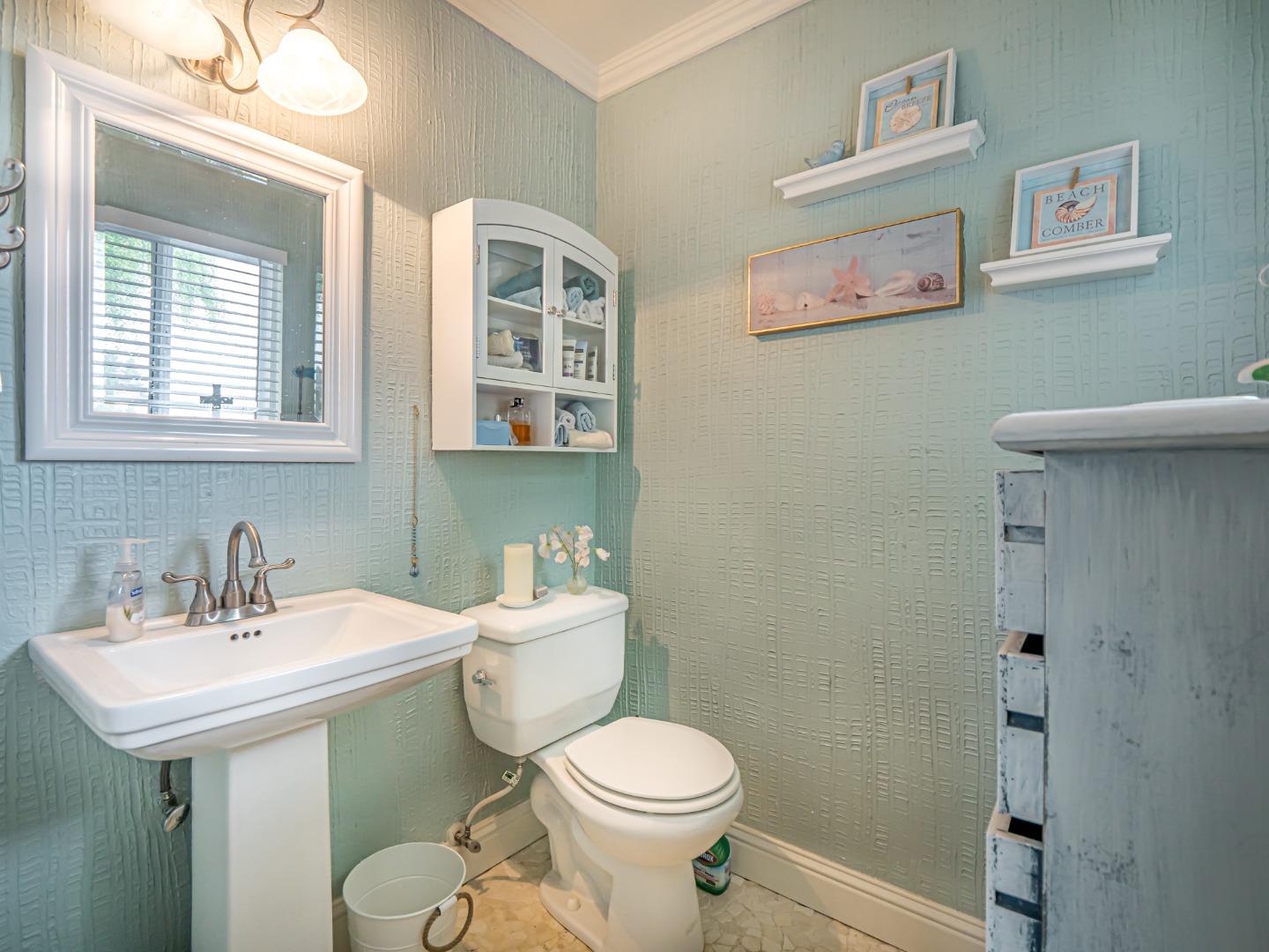 501 El Rio Street Watsonville, CA 95076 - Photo 15 of 30 Gallery Image 15