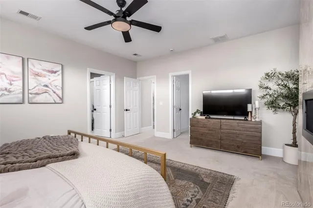 a view of a house with swimming pool