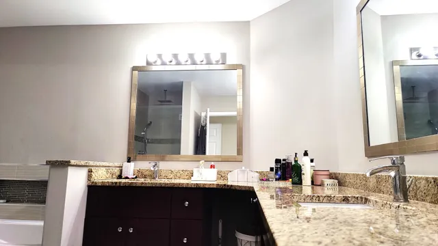 $429,900 | 138 White Branch Court South, Schaumburg, IL 60107