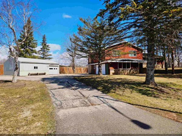 $574,900 | W142 Highway 54, Oneida, WI 54155