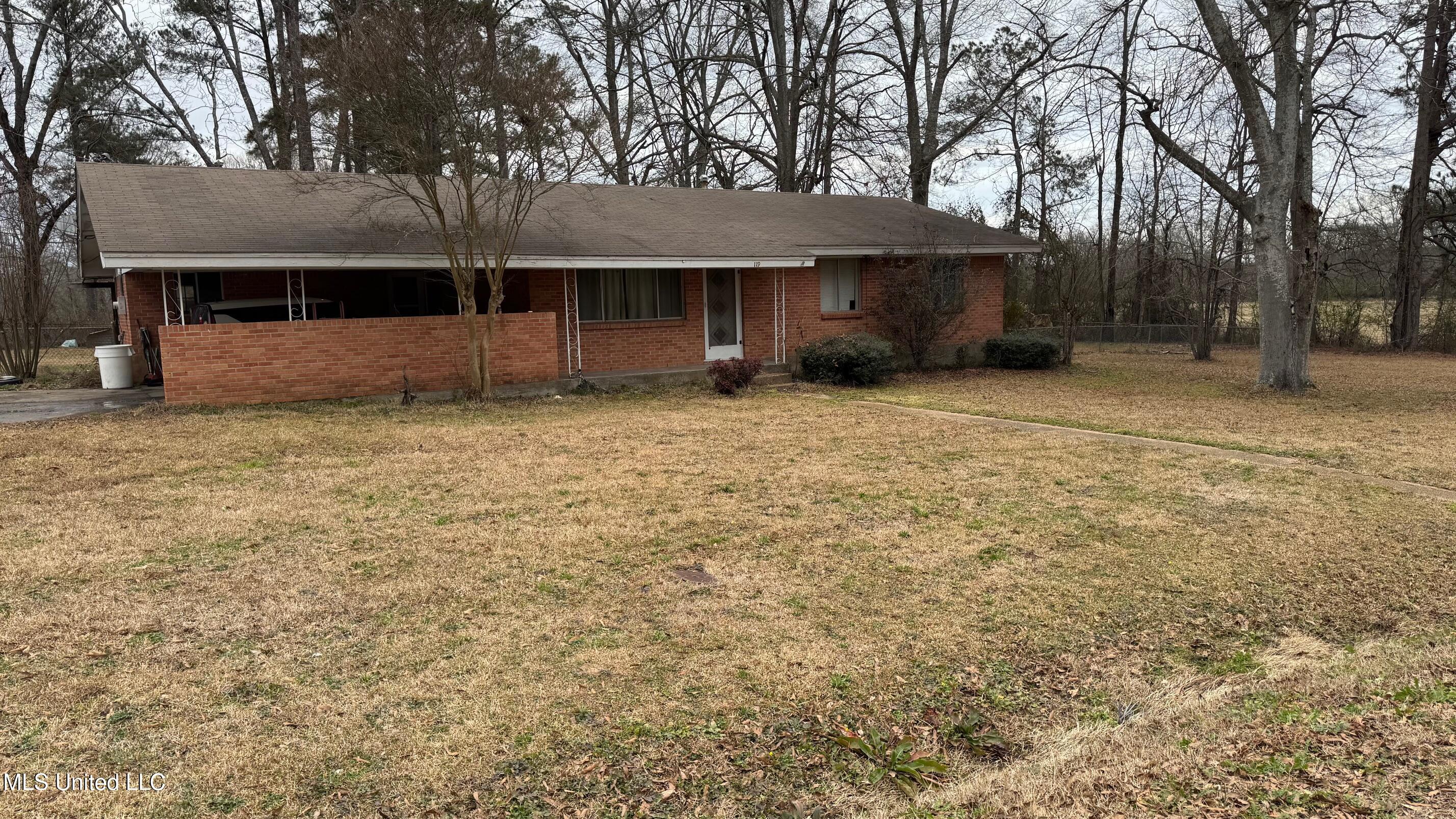 119 North Pine Ridge Drive Forest, MS 39074 - Photo 1 of 15 front of house