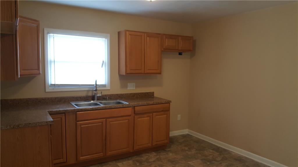 4122 Beauport Road Indianapolis, IN 46222 - Photo 6 of 14 Gallery Image 6