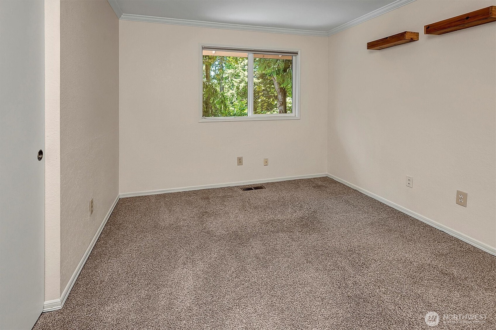 1918 238th Street Southeast Bothell, WA 98021 - Photo 26 of 36 an empty room with a window