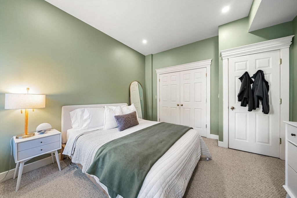 100 Fulton Street, Unit 3C Boston, MA 02109 - Photo 13 of 27