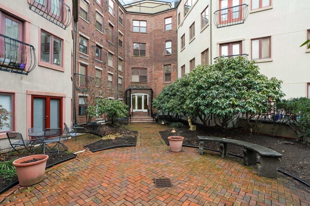 100 Fulton Street, Unit 3C Boston, MA 02109 - Photo 19 of 27