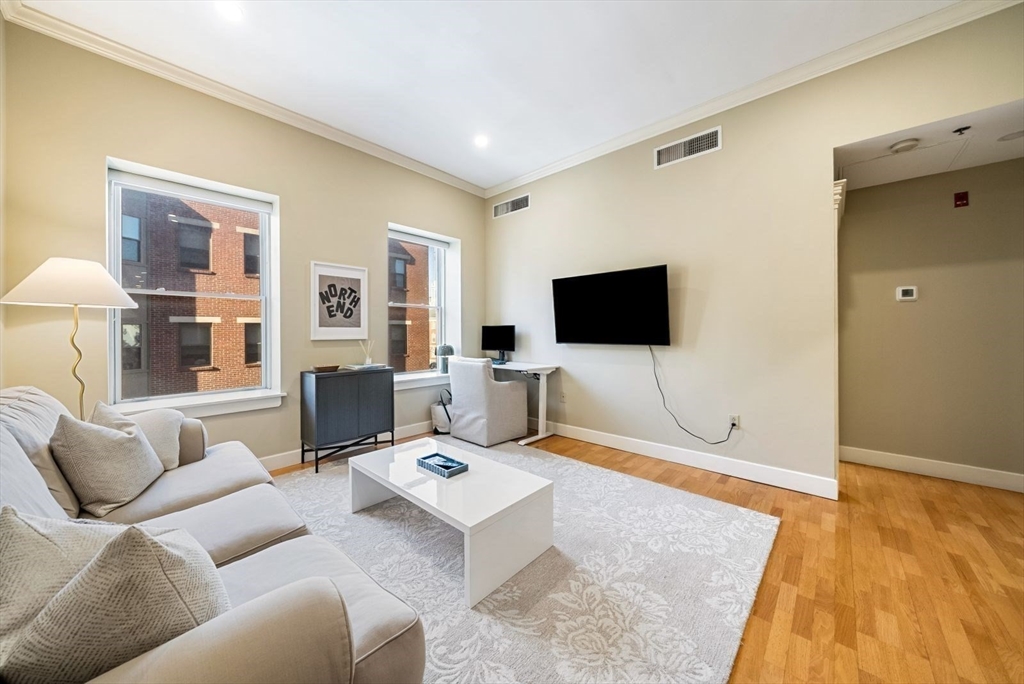100 Fulton Street, Unit 3C Boston, MA 02109 - Photo 8 of 27