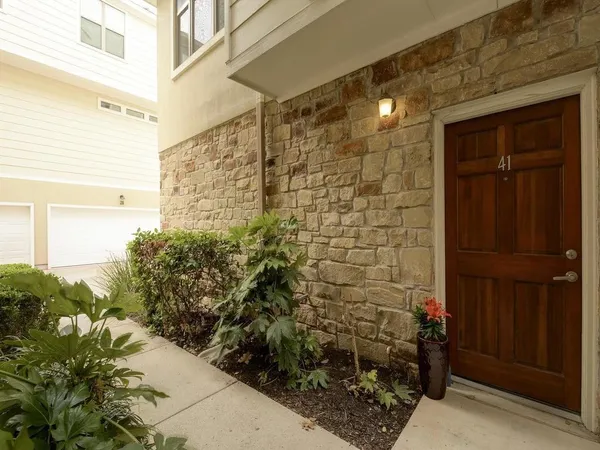 $4,150 | 1115 Kinney Avenue, Unit 41, Austin, TX 78704