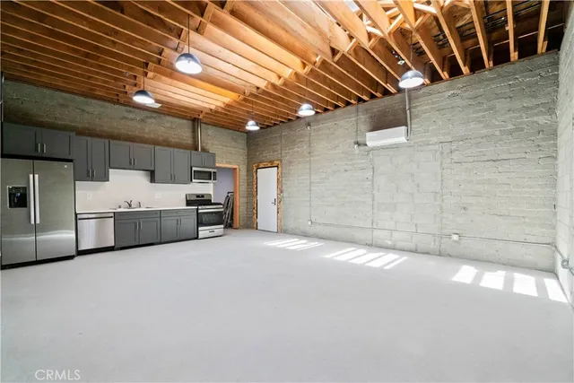 a view of a storage & utility room