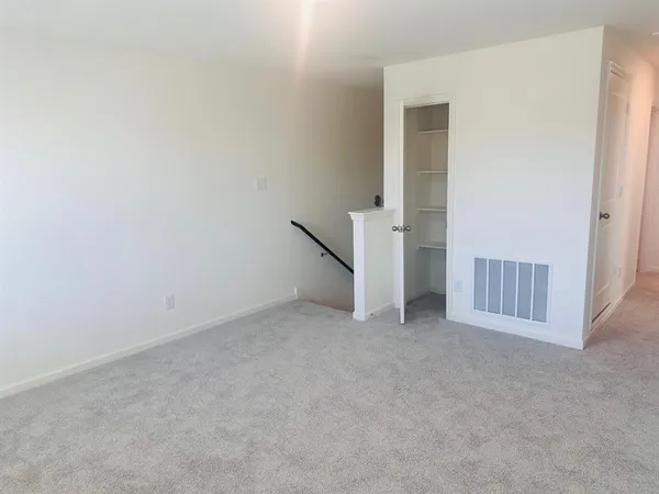 an empty room with a empty space