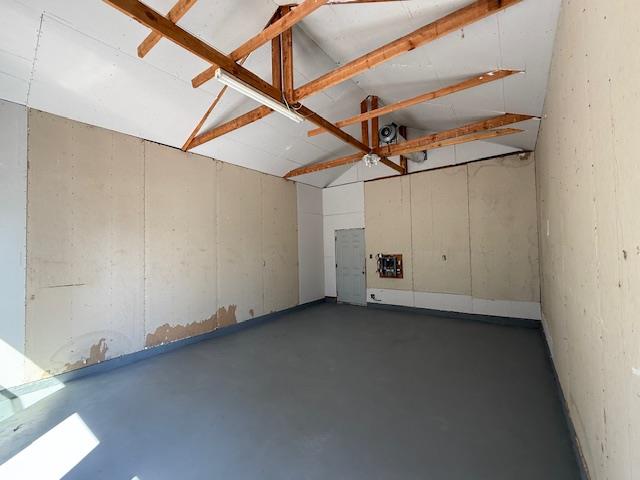 7175 Redwood Retreat Road Gilroy, CA 95020 - Photo 36 of 46 a view of a room with an entryway