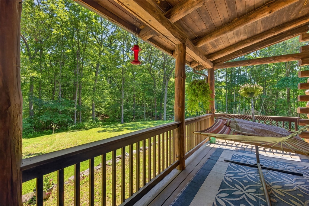 82 Hornbine Road Rehoboth, MA 02769 - Photo 3 of 41