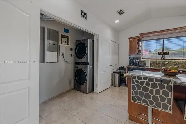 $890,000 | 10351 Southwest 49th Street, Miami, FL 33165