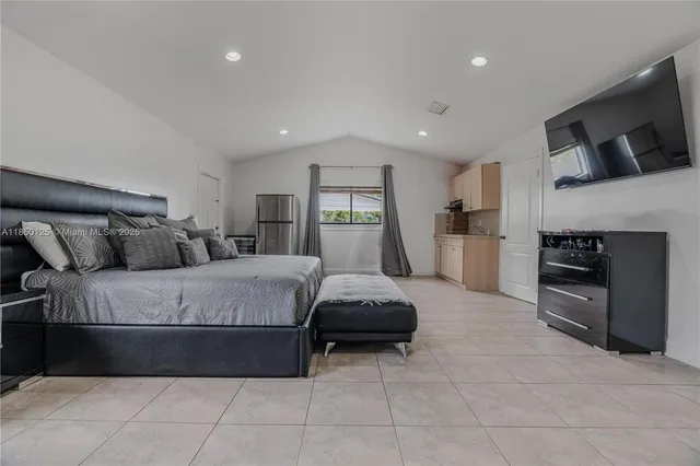 $890,000 | 10351 Southwest 49th Street, Miami, FL 33165