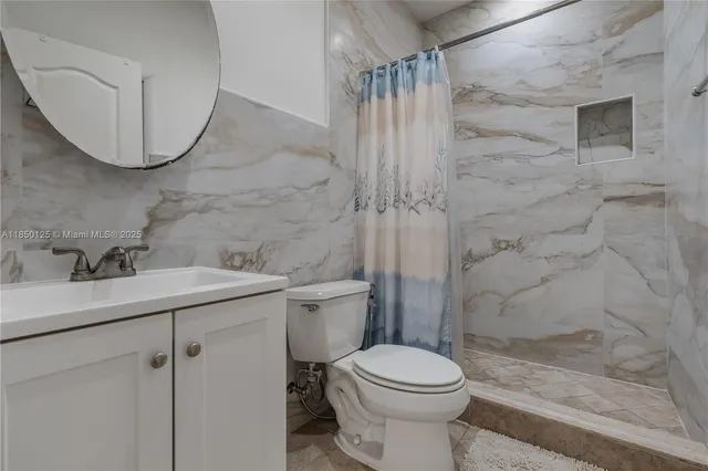 $890,000 | 10351 Southwest 49th Street, Miami, FL 33165