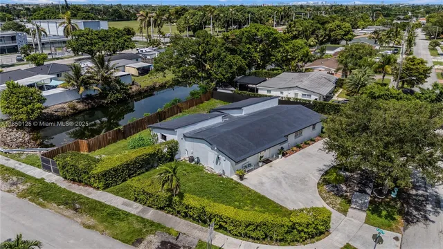 $890,000 | 10351 Southwest 49th Street, Miami, FL 33165