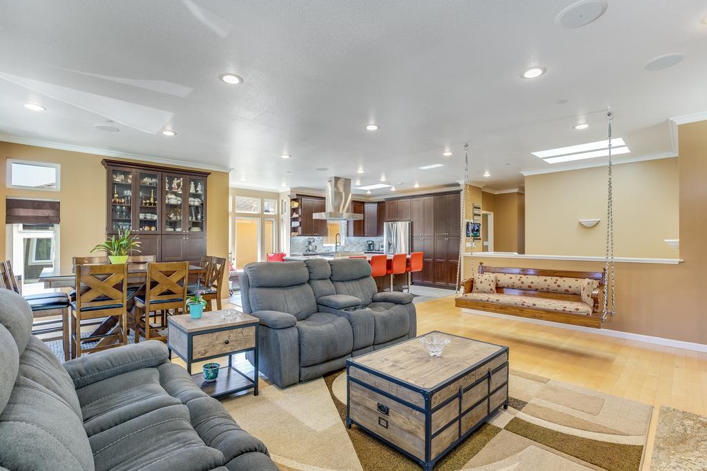 641 Hickey Boulevard Pacifica, CA 94044 - Photo 7 of 32 a living room with furniture and a large window