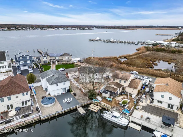 $625,000 | 23 Island Drive, Brick, NJ 08724