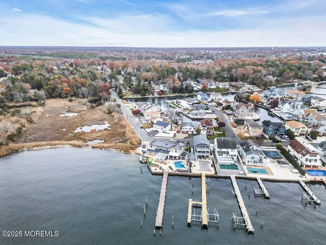 $625,000 | 23 Island Drive, Brick, NJ 08724