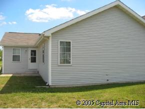 1313 Whitney Lane Springfield, IL 62702 - Photo 2 of 5 Gallery Image 2