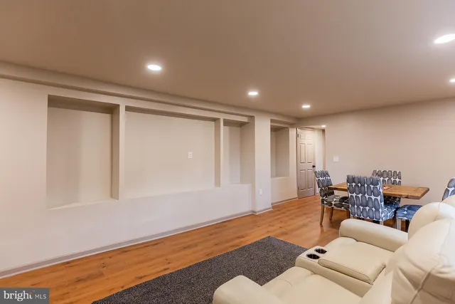 $699,900 | 425 Yale Avenue, Mount Gretna, PA 17064