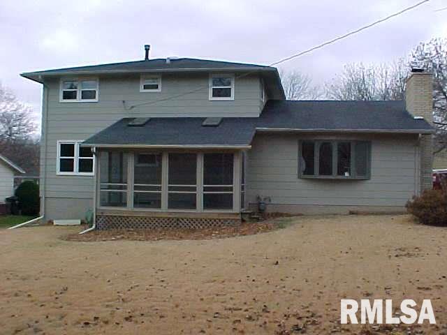 3119 Fairhaven Road Davenport, IA 52807 - Photo 2 of 9 Gallery Image 2