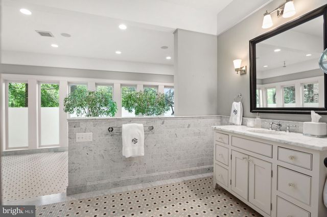 $5,200,000 | 1937 Birch Road, McLean, VA 22101