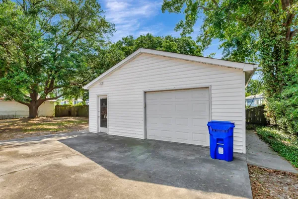 $2,200 | 4313 Helene Drive, North Charleston, SC 29418