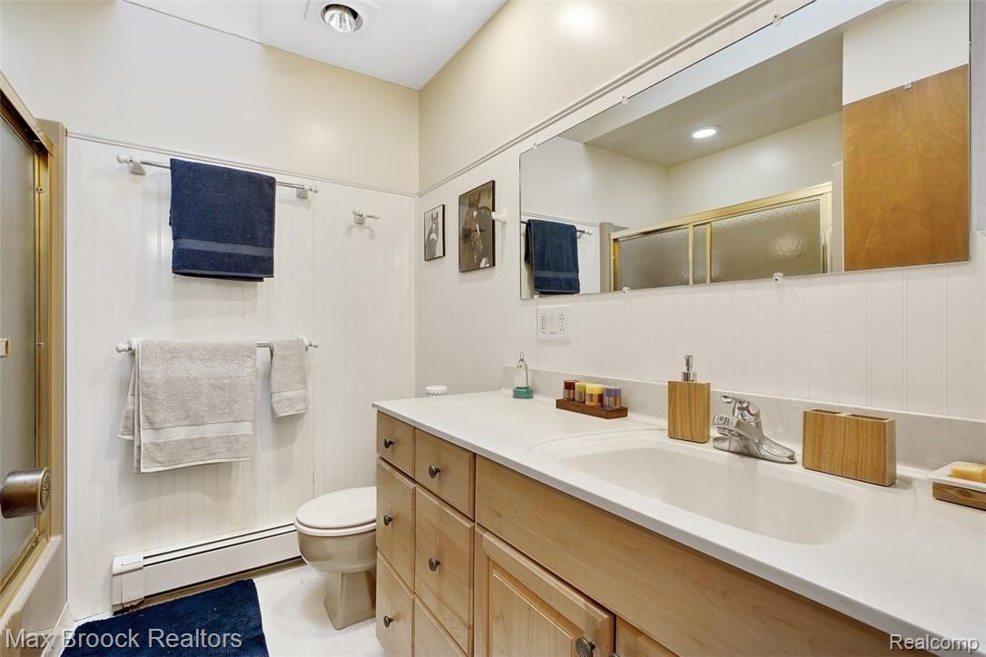 7085 West Waters Road Ann Arbor, MI 48103 - Photo 12 of 27 dsc08495-dsc08497.jpg