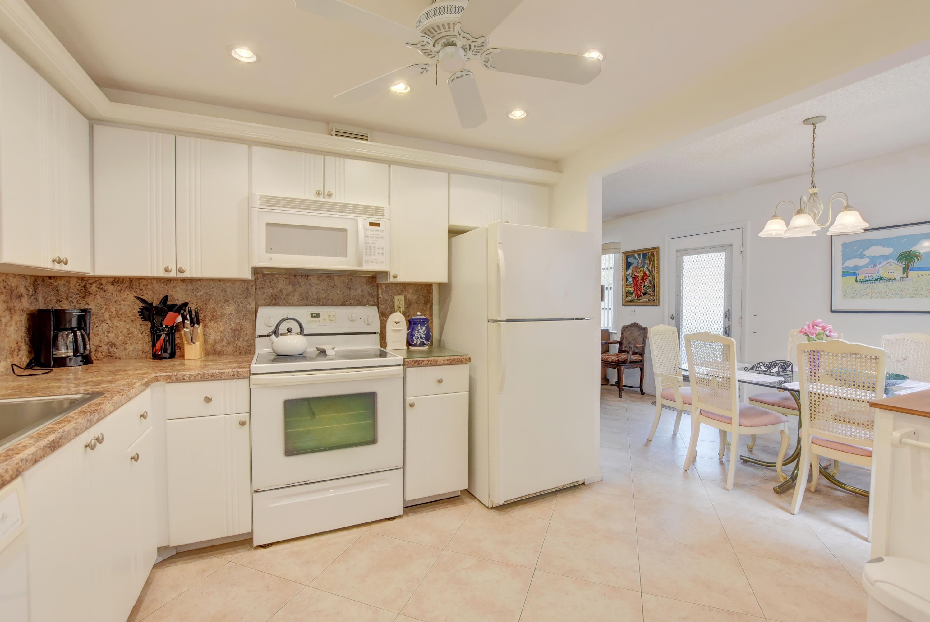 55 Capri B Delray Beach, FL 33484 - Photo 17 of 19 EBF_1488And4more