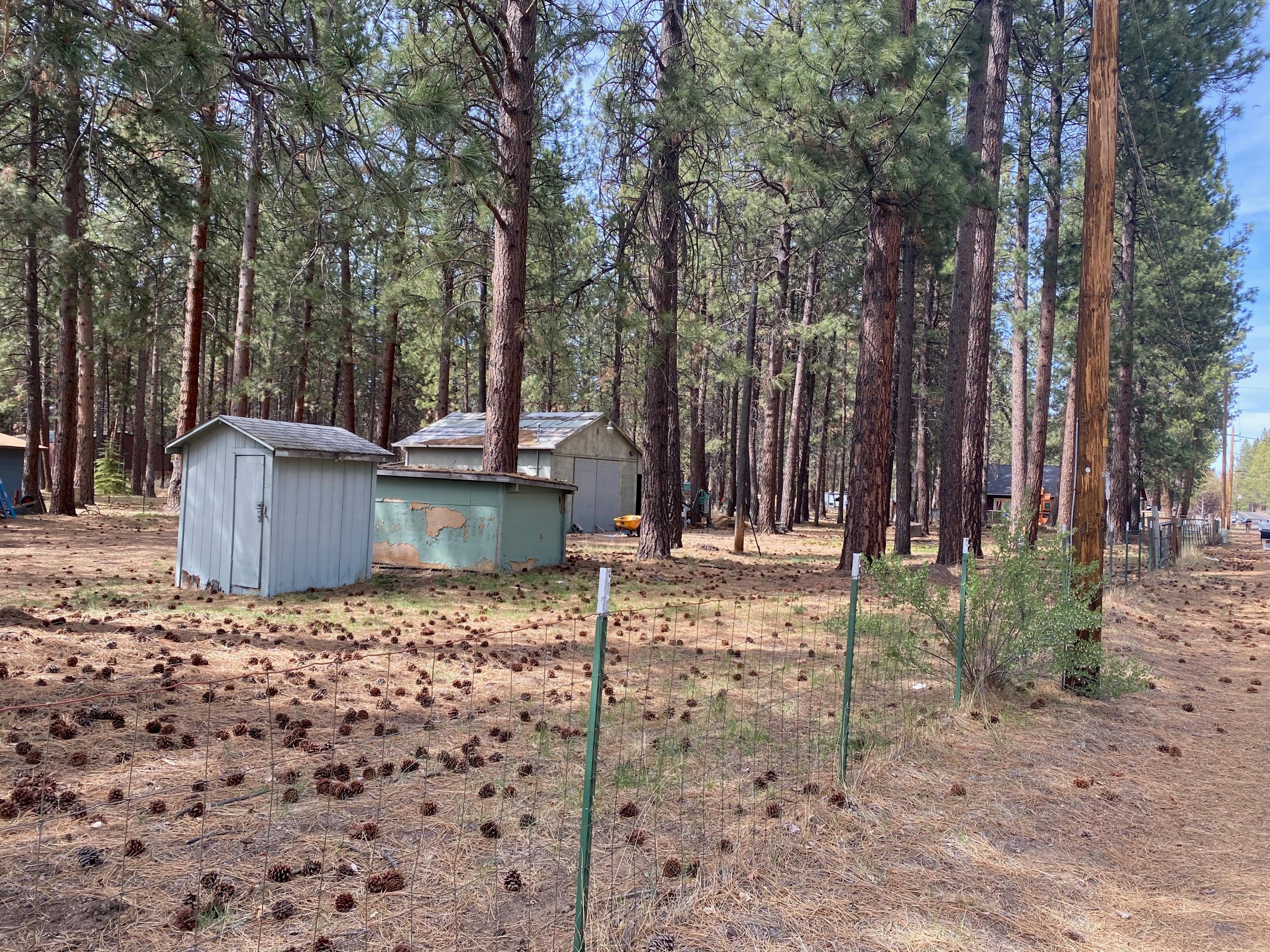 59859 Navajo Road Bend, OR 97702 - Photo 3 of 11 Navajo - 9