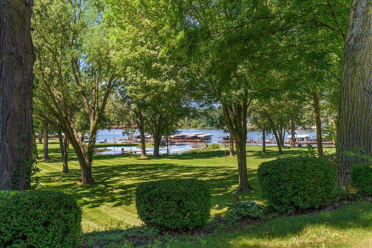 5632 North Watervliet Road, Unit 16 Watervliet, MI 49098 - Photo 28 of 36 04-5632 N Watervliet-9
