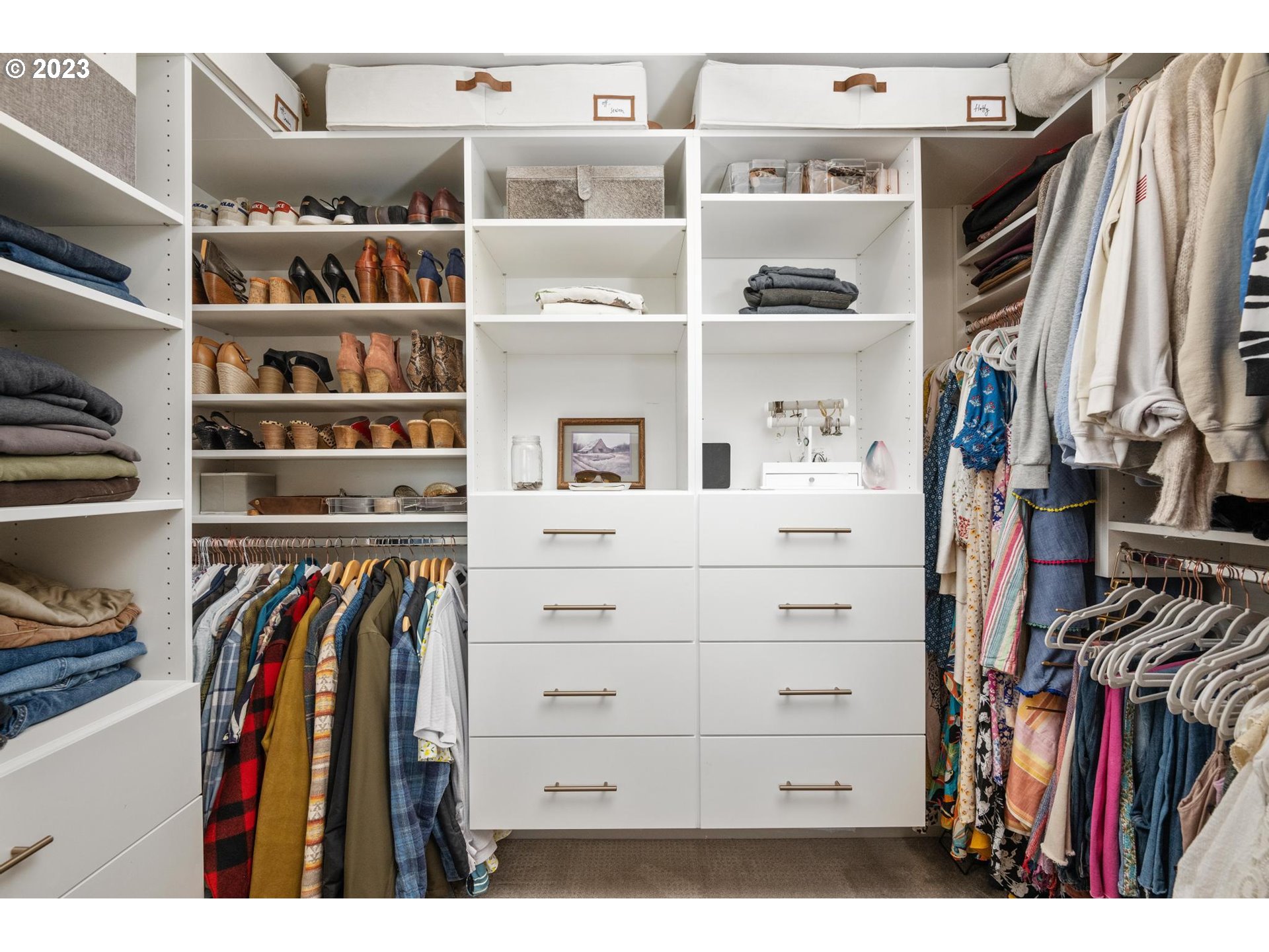 32877 South Wright Road Molalla, OR 97038 - Photo 18 of 34 a view of walk in closet with clothes and shoes