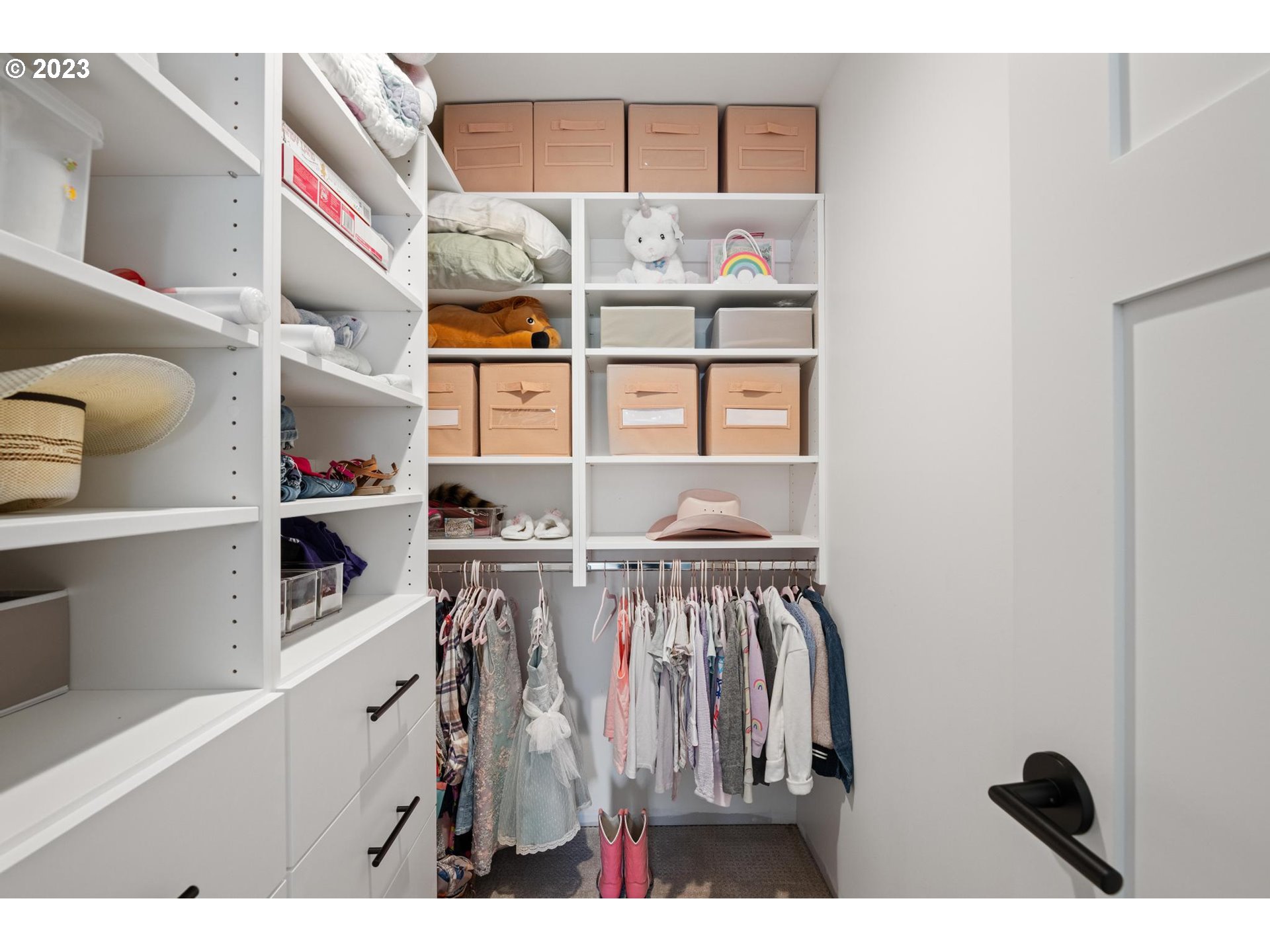 32877 South Wright Road Molalla, OR 97038 - Photo 21 of 34 a view of walk in closet with clothes and shoes