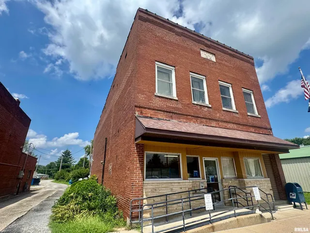 $320,000 | 205 South 6th Street, Mount Vernon, IL 62864