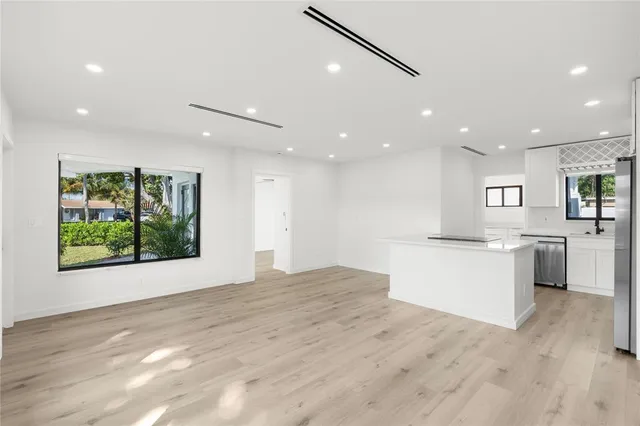 $4,500 | 455 Southwest 14th Court, Pompano Beach, FL 33060