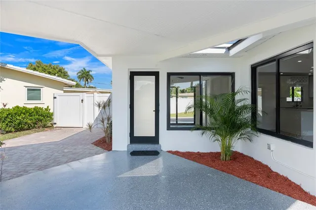 $4,500 | 455 Southwest 14th Court, Pompano Beach, FL 33060