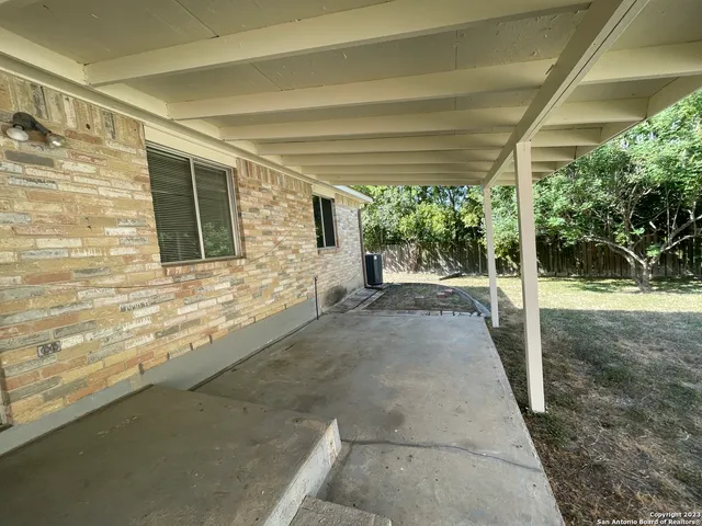 $2,225 | 10747 Lake Path Drive, San Antonio, TX 78217