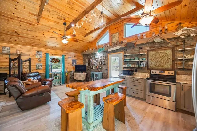 $279,900 | 7348 Coach Road, Port Charlotte, FL 33981