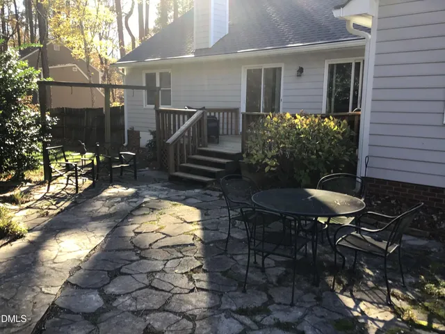 $425,000 | 4301 New Brighton Drive, Apex, NC 27539