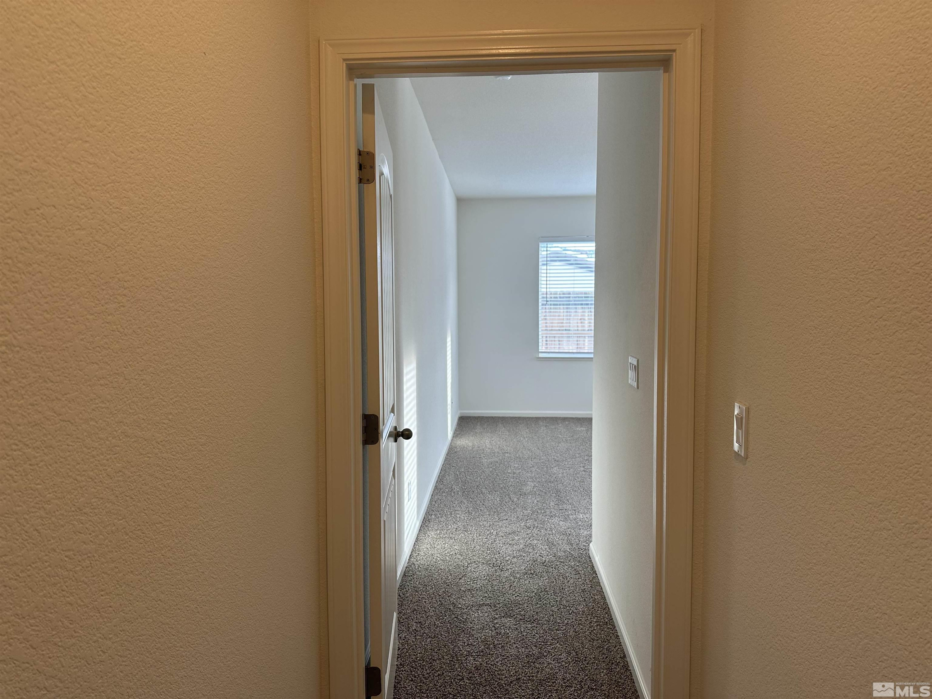 1960 Dutch Draft Drive Reno, NV 89521 - Photo 16 of 23 a view of a mirror