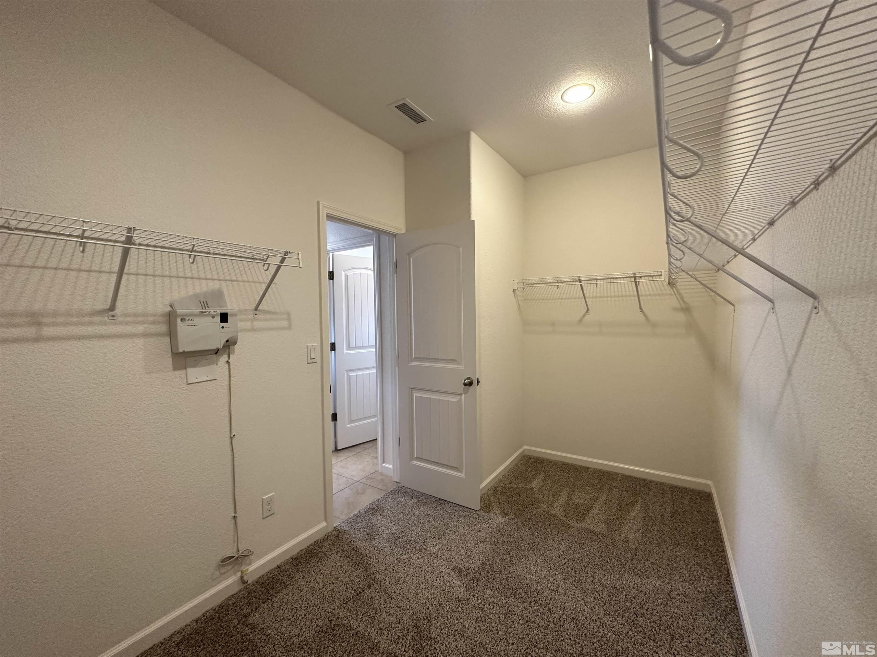 1960 Dutch Draft Drive Reno, NV 89521 - Photo 20 of 23 a view of small space